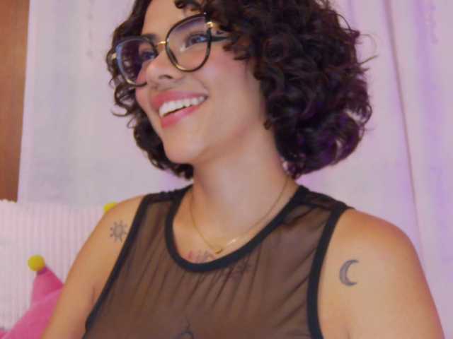 MarilynStone live cam on BongaCams