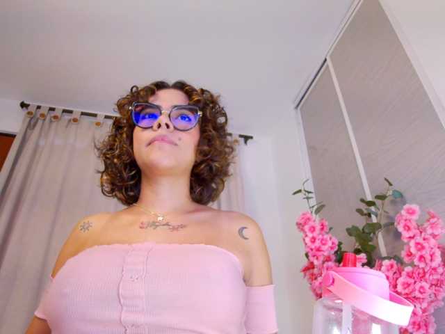 MarilynStone live cam on BongaCams