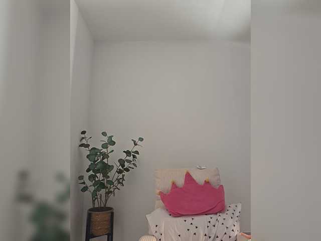 MarilynStone live cam preview