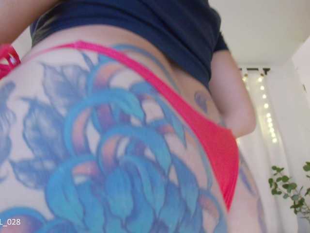 MarilynStone live cam on BongaCams