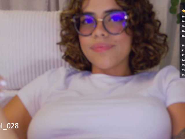 MarilynStone live cam on BongaCams