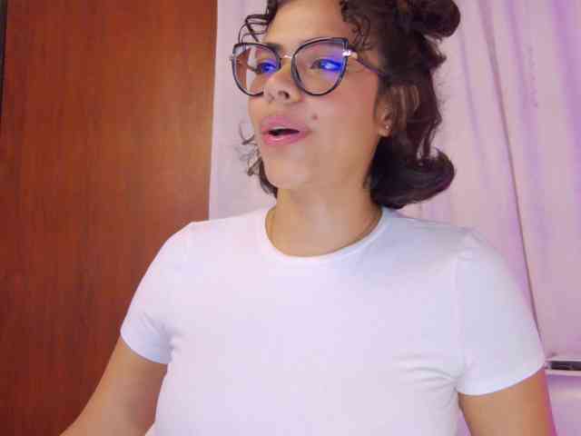 MarilynStone webcam