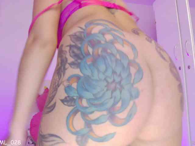 MarilynStone Live Webcam on BongaCams