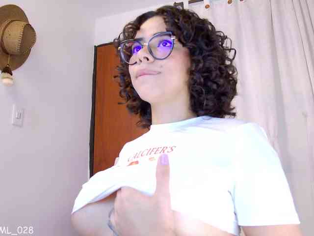 MarilynStone webcam
