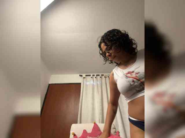 MarilynStone webcam