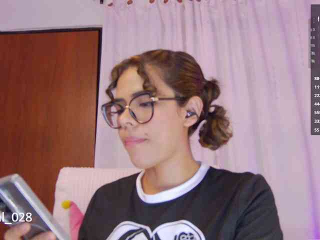 MarilynStone webcam