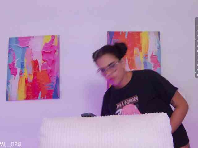 MarilynStone webcam