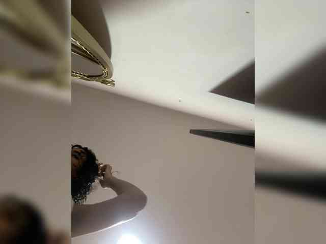 MarilynStone webcam