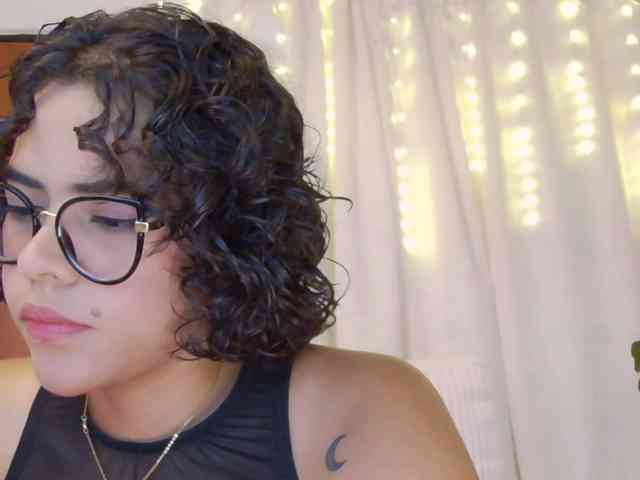 MarilynStone webcam