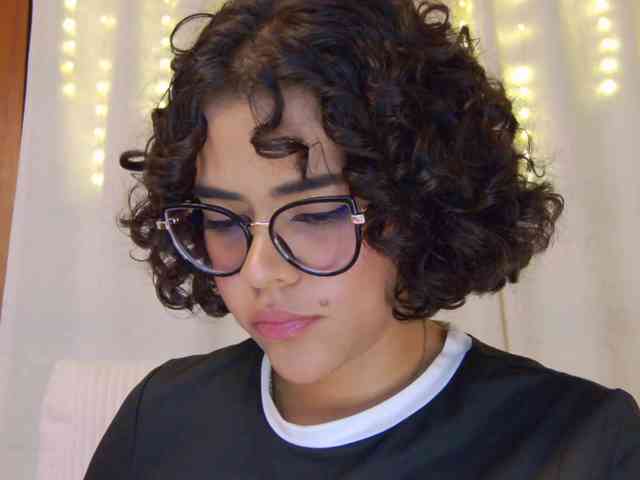 MarilynStone webcam