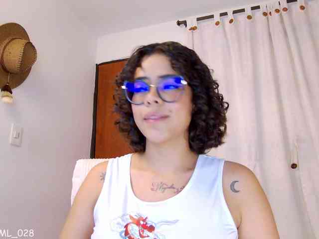 MarilynStone webcam