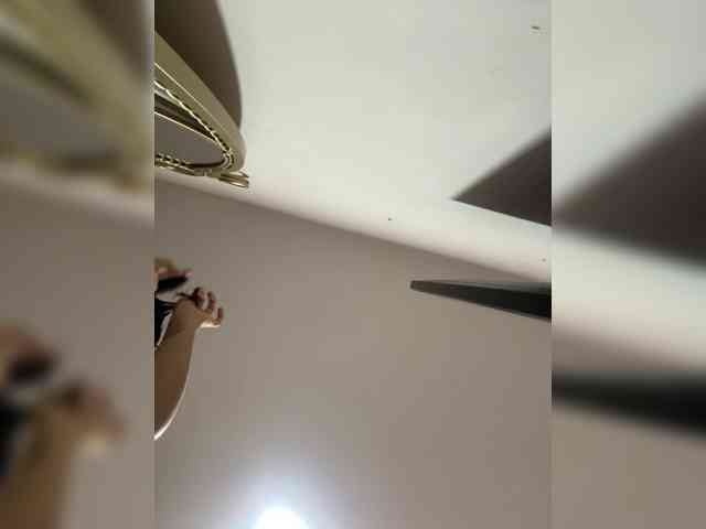 MarilynStone webcam