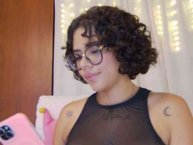 MarilynStone webcam