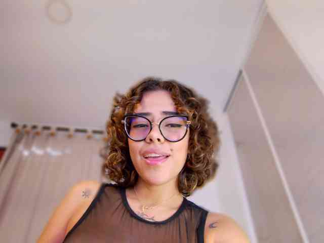 MarilynStone webcam