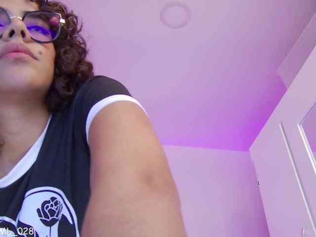 MarilynStone webcam