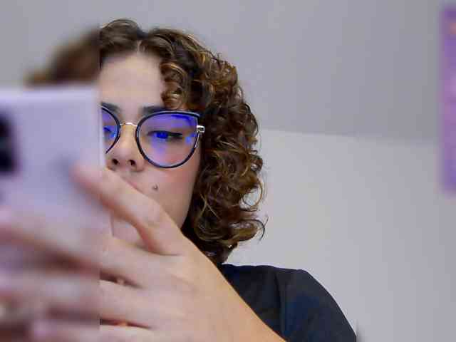 MarilynStone webcam