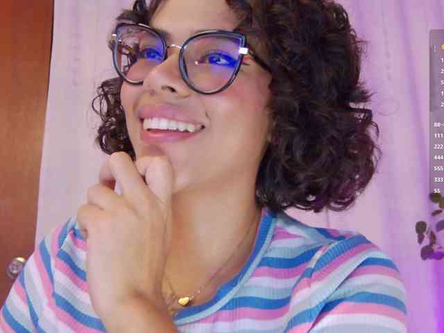 MarilynStone webcam
