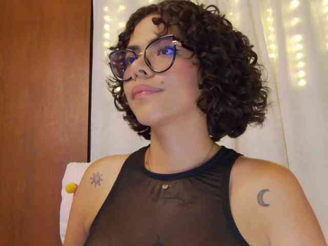 MarilynStone webcam