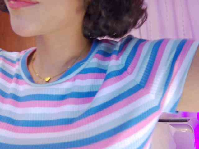 MarilynStone webcam