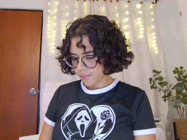 MarilynStone webcam