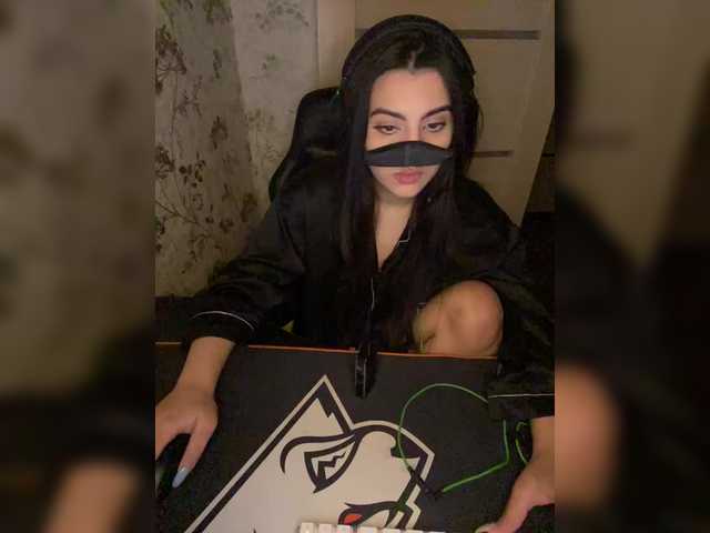 aloeloea's BongaCams show and profile