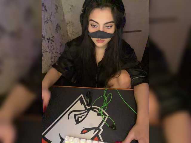 aloeloea's BongaCams show and profile