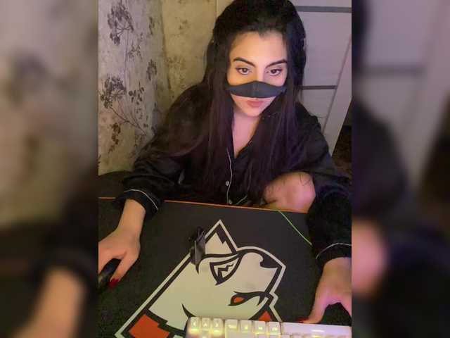 aloeloea's BongaCams show and profile