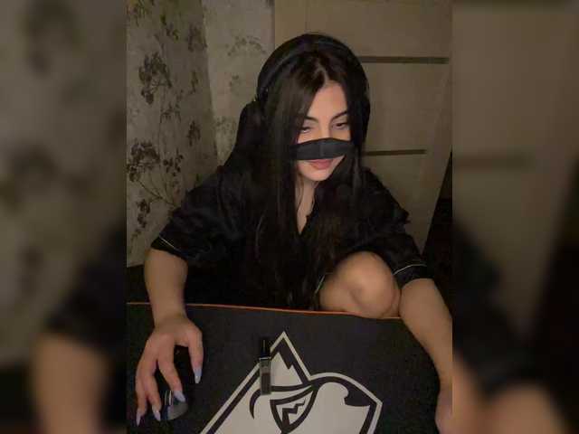 aloeloea's BongaCams show and profile