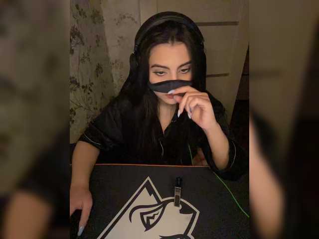 aloeloea's BongaCams show and profile