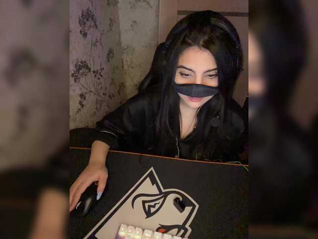 aloeloea's BongaCams show and profile