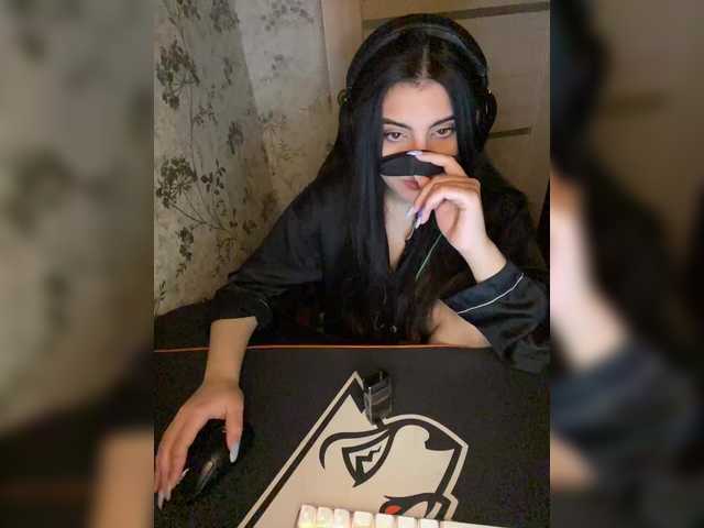 aloeloea's BongaCams show and profile