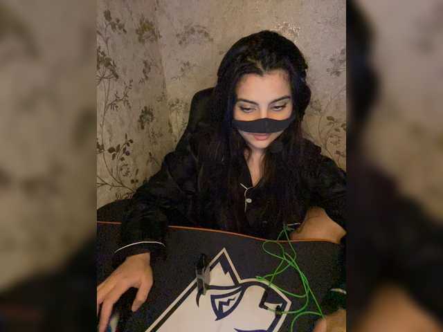 aloeloea live cam on BongaCams