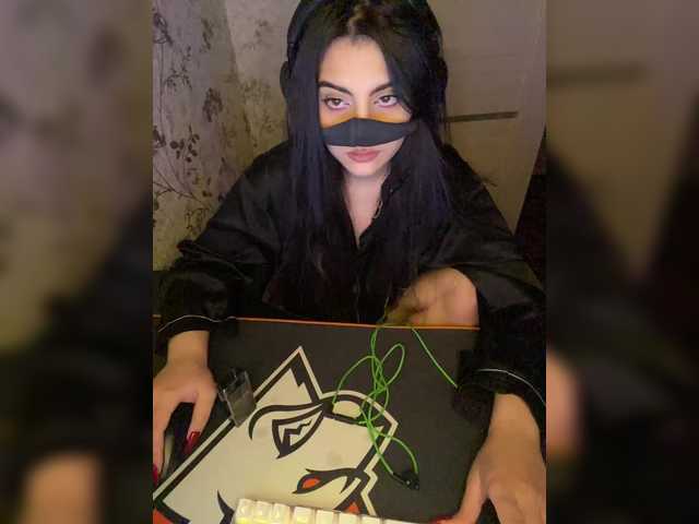 aloeloea's BongaCams show and profile