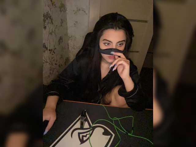 aloeloea's BongaCams show and profile