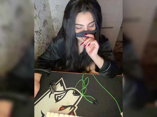 aloeloea's BongaCams show and profile