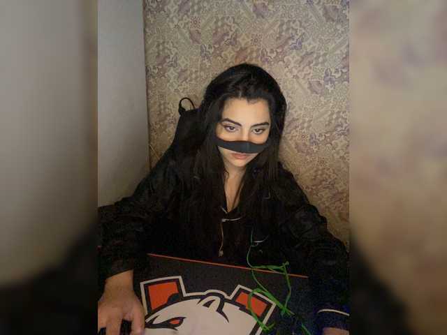 aloeloea live cam on BongaCams