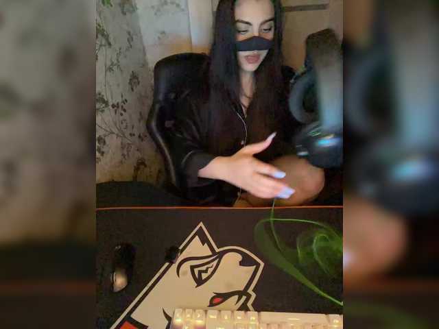 aloeloea's BongaCams show and profile