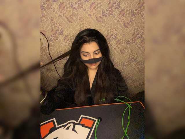 aloeloea live cam on BongaCams