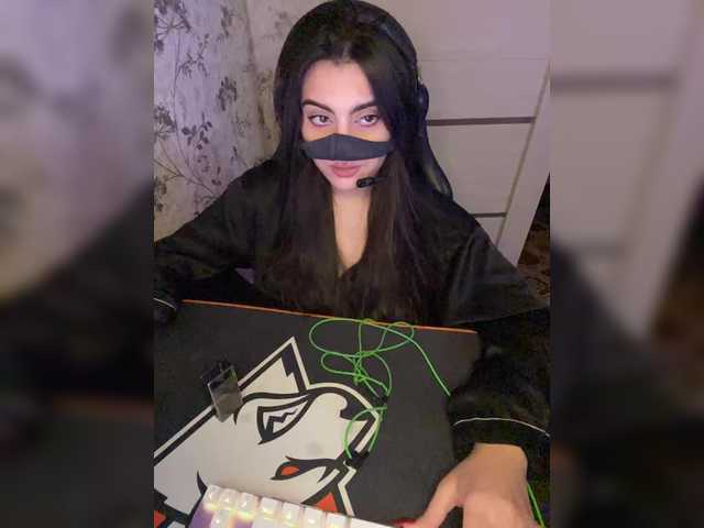 aloeloea's BongaCams show and profile