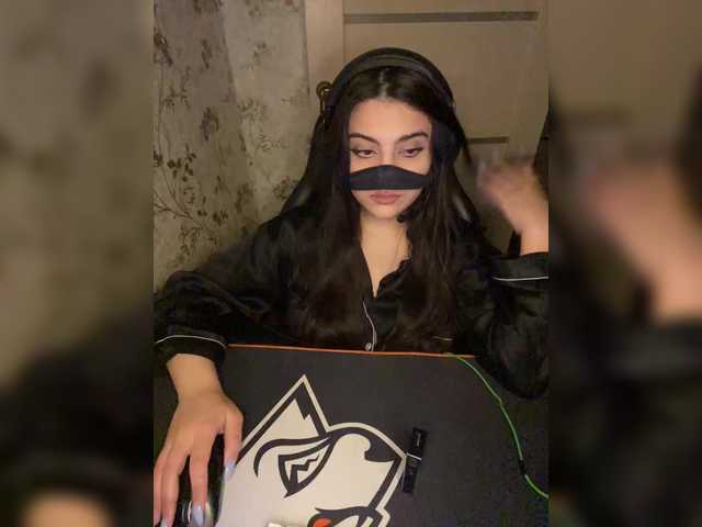 aloeloea's BongaCams show and profile