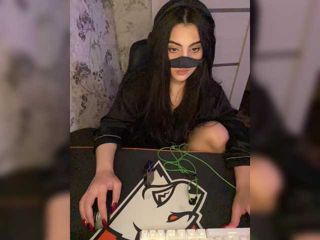 aloeloea's BongaCams show and profile