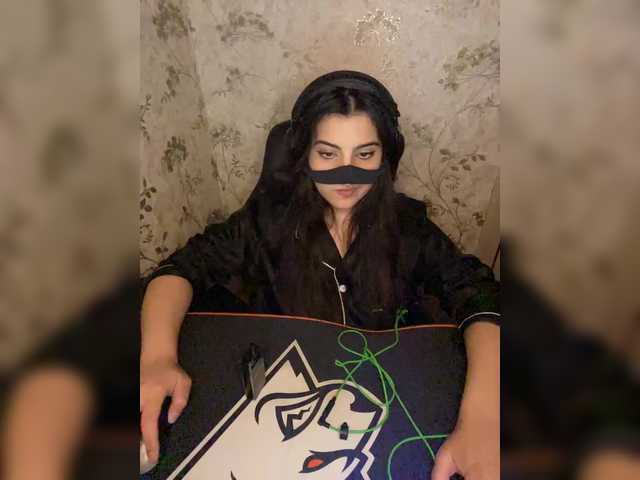 aloeloea live cam on BongaCams