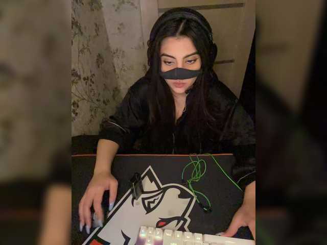 aloeloea's BongaCams show and profile