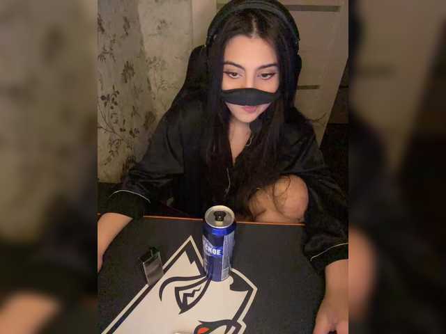 aloeloea's BongaCams show and profile