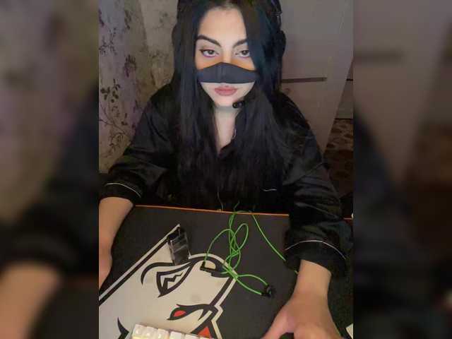 aloeloea's BongaCams show and profile