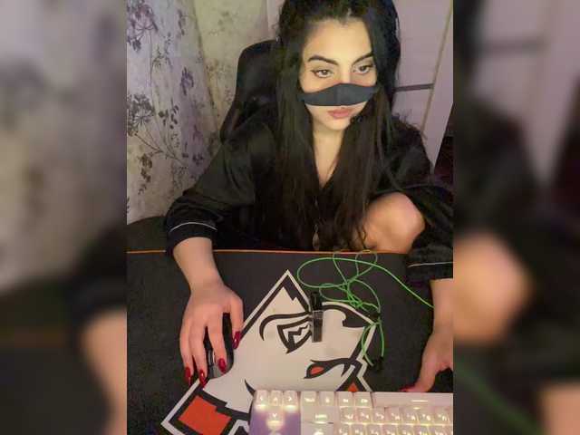 aloeloea's BongaCams show and profile