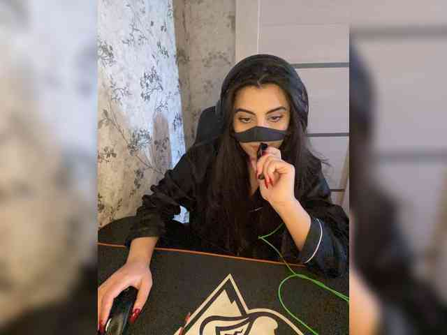 aloeloea Live Webcam on BongaCams