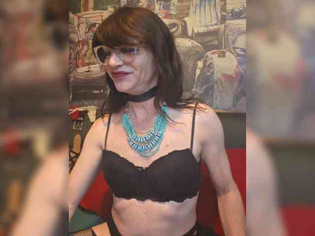 Juny-1 Sex Cam Show