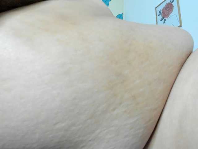 AlondraZaens live cam on BongaCams