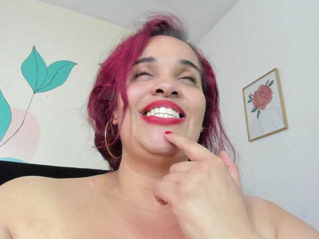 AlondraZaens live cam on BongaCams